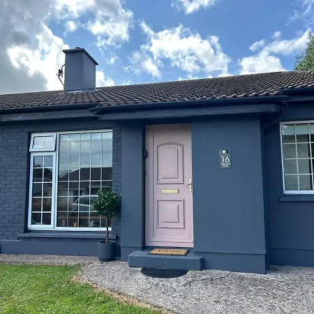 The Greenway Getaway Holiday home